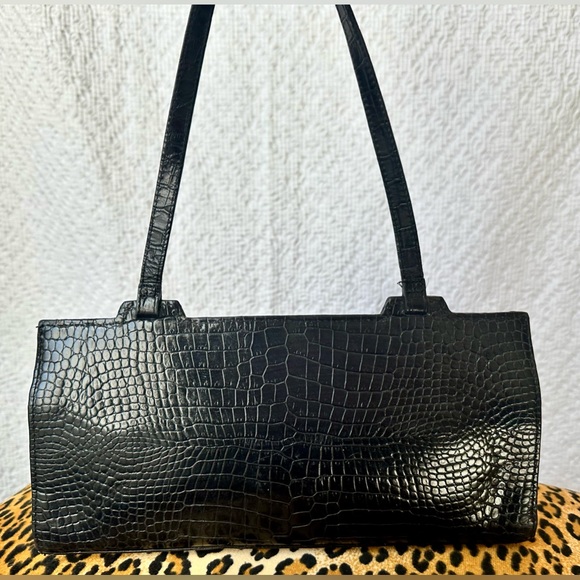 Vintage Cole Haan Alligator Baguette - Picture 3 of 11